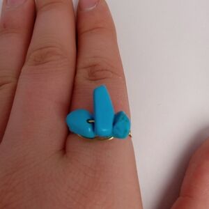 Turquoise stone chip ring size 8.5